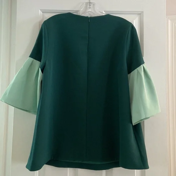 Avon Lane peplum sleeve two-toned Top - Picture 3 of 3